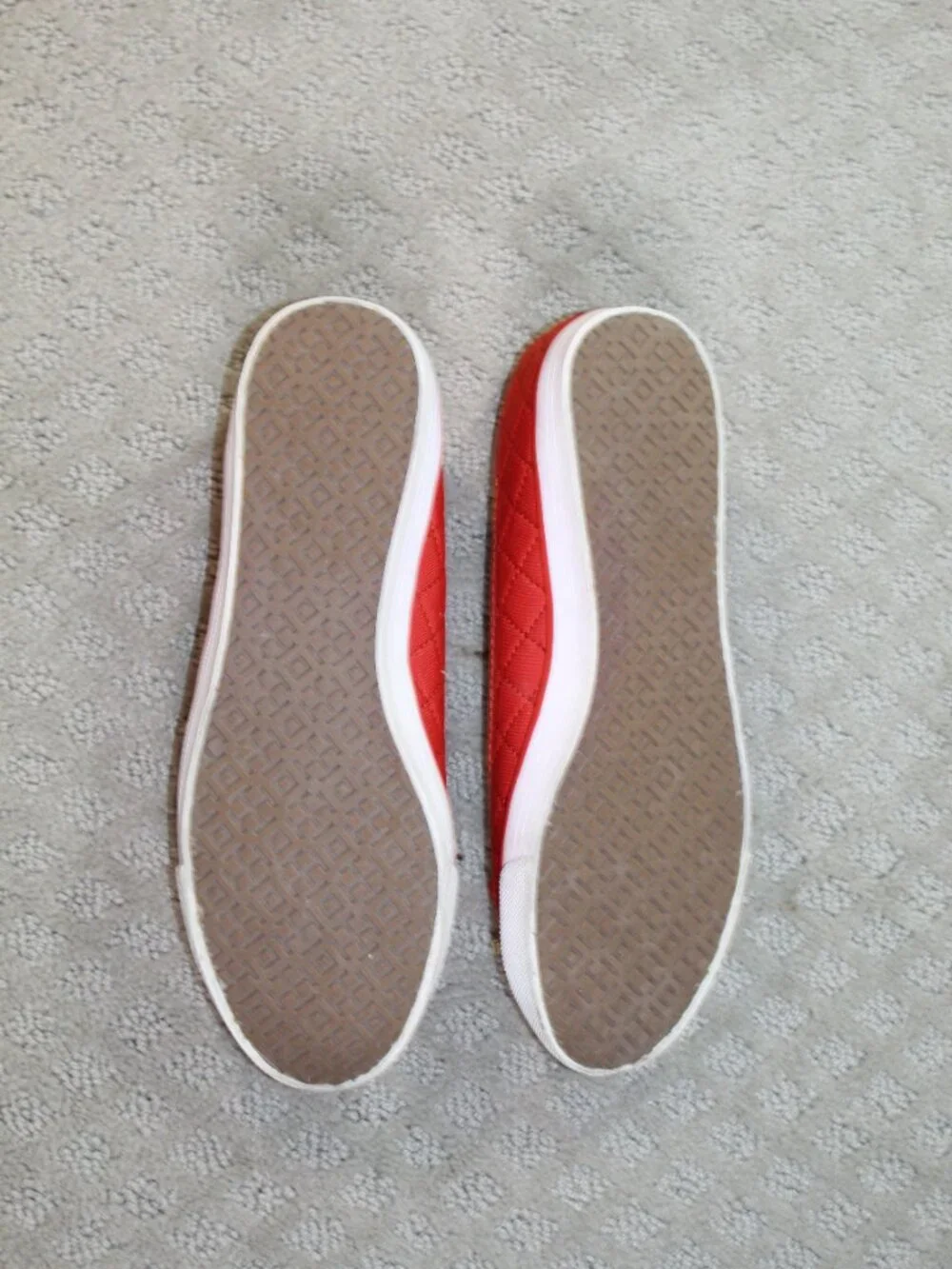 Tory Burch Sz 8 Cap-Toe Ballet Flat Patent Leather/Quilt Leather Coral Crush